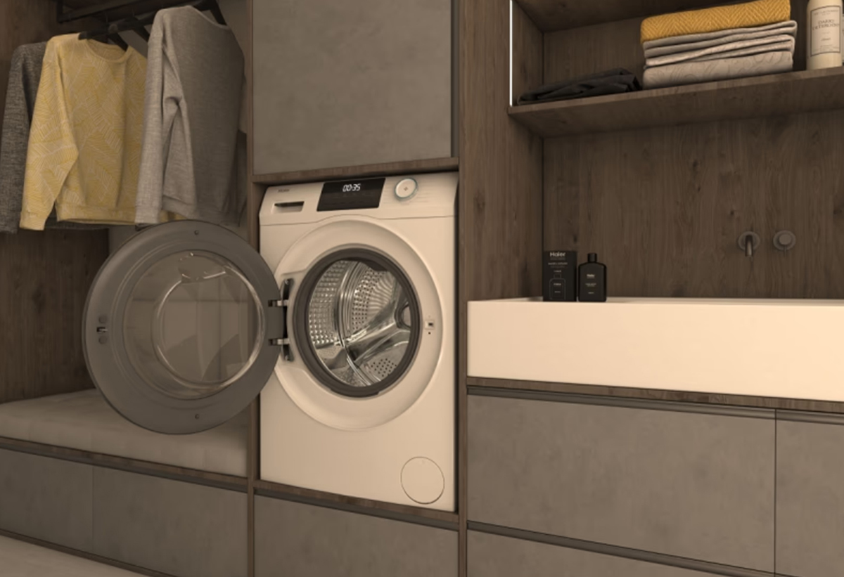 Απεικονίζονται 2 πλυντήρια σε λειτουργία.